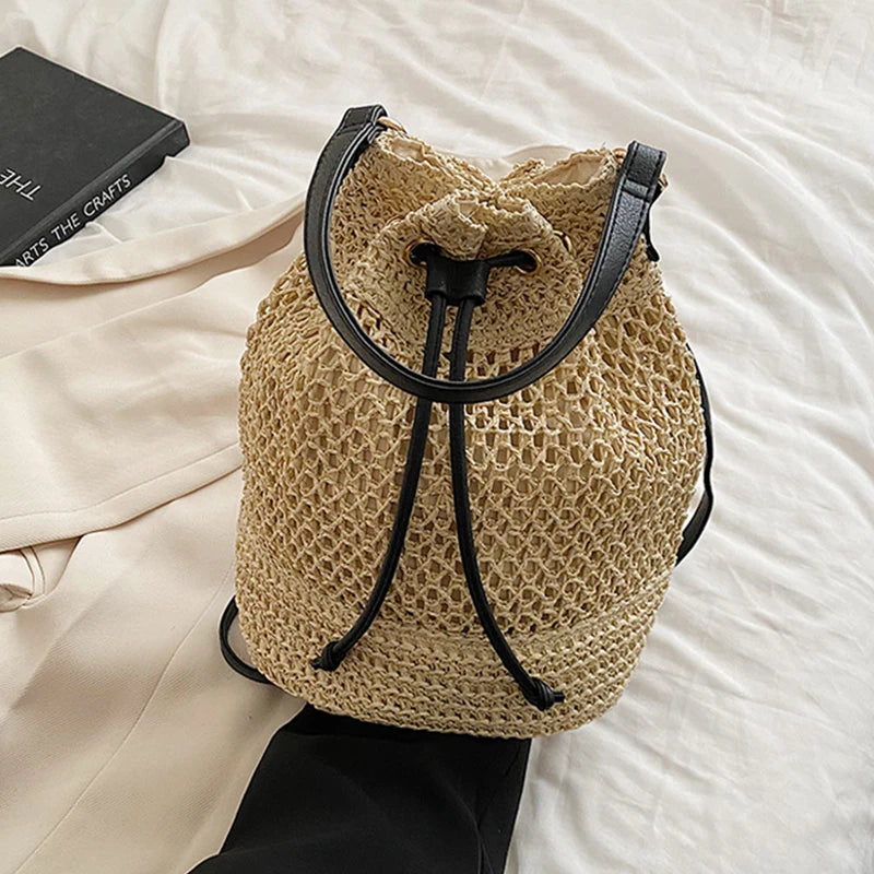 Woven straw bucket Bag
