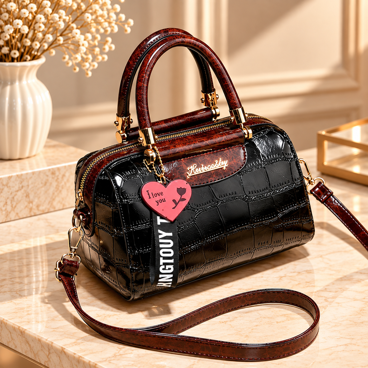 Crocodile Embossed Shoulder Bag: Detachable Shoulder Strap