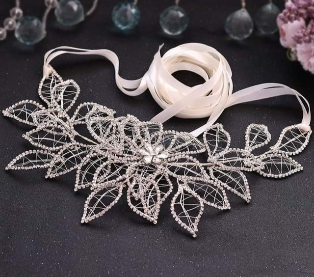 Rhinestone Wedding Bellt