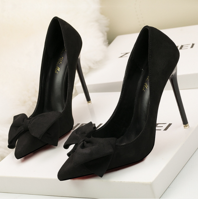 Elegant Shoes for Ladies