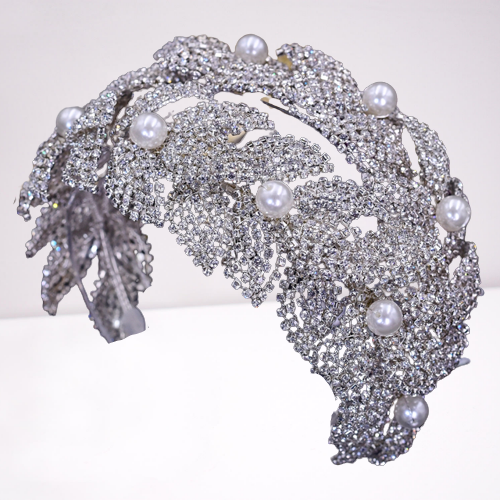 Floral Wedding Headpiece: Hair Clip Wedding Headpiece for Bride