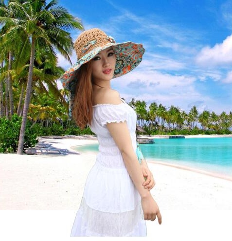 Holiday Beach Straw Hat