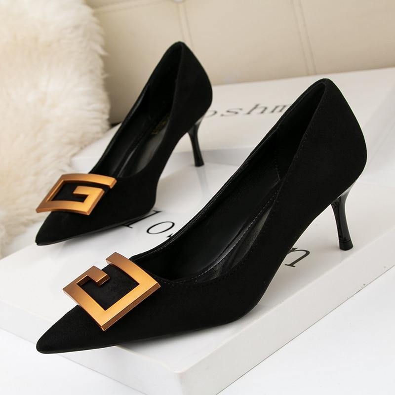 Black Pumps Heels