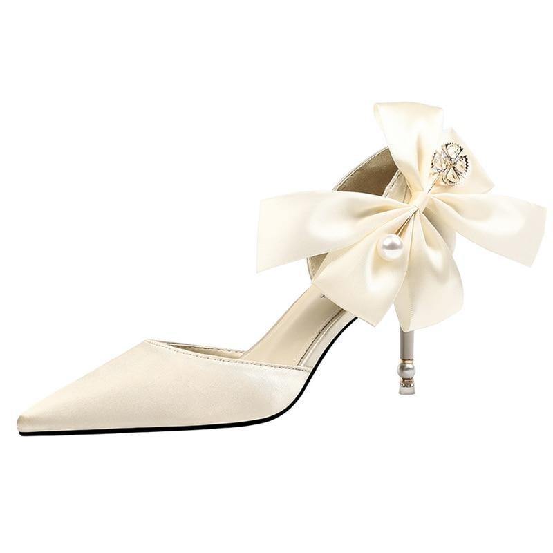 White Pumps Heels