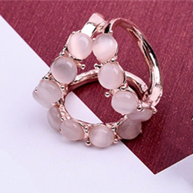 Pearl brooch