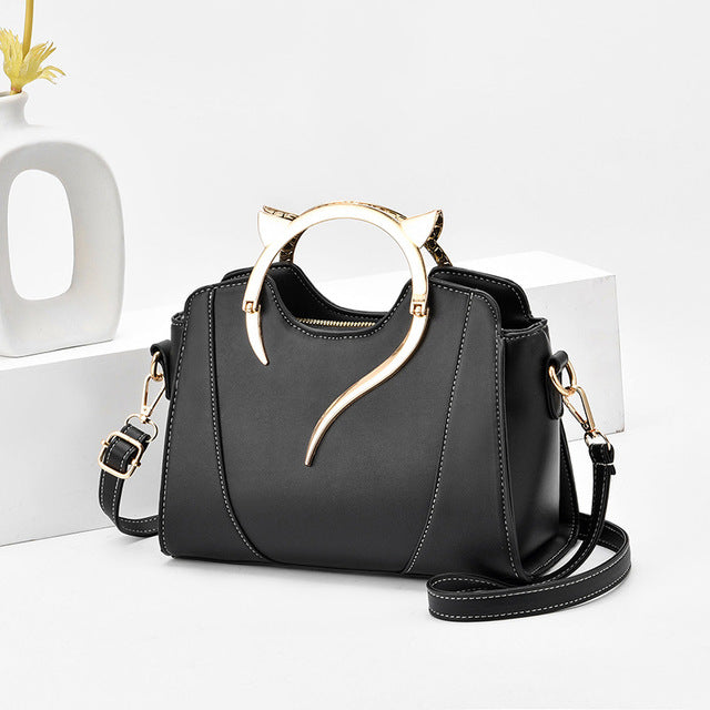Shoulder bags