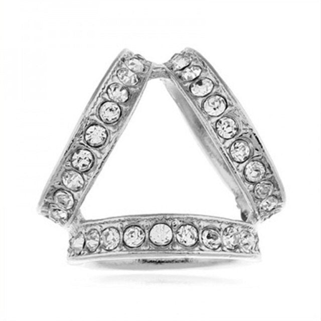 Pearl brooch