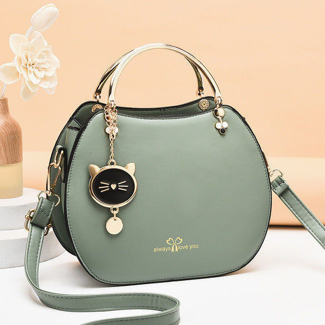Shoulder bags for women