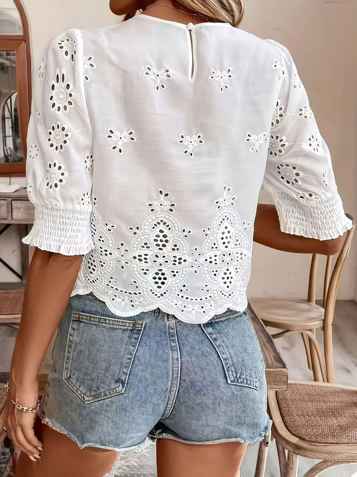 White puff sleeve top
