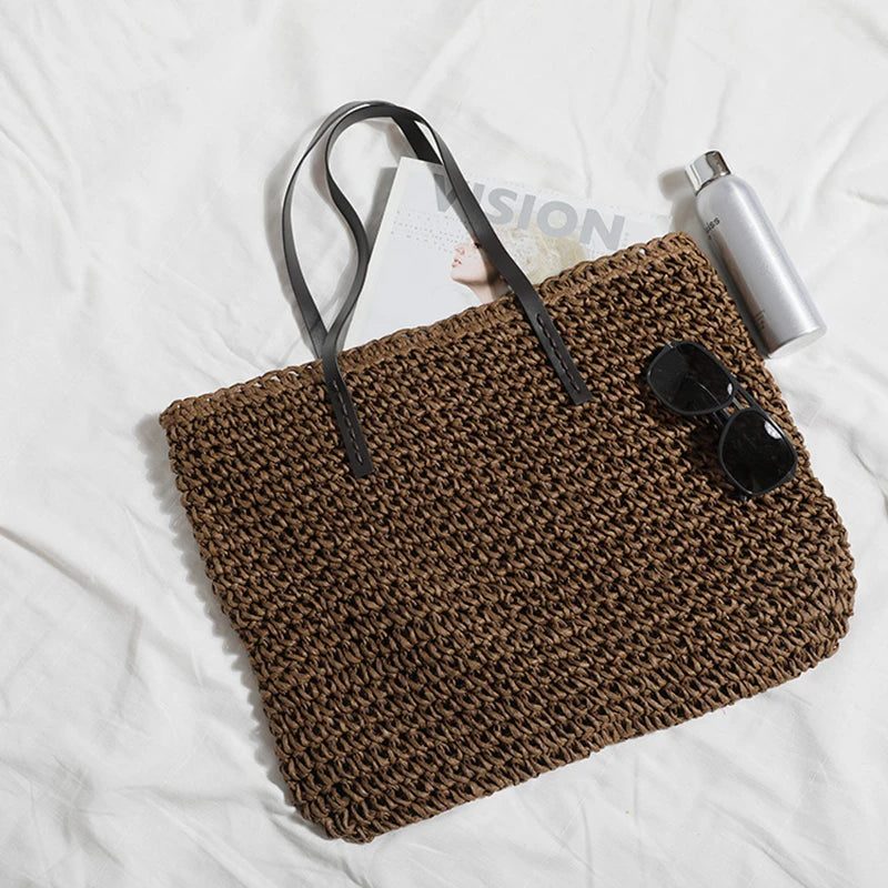 Open top straw bag