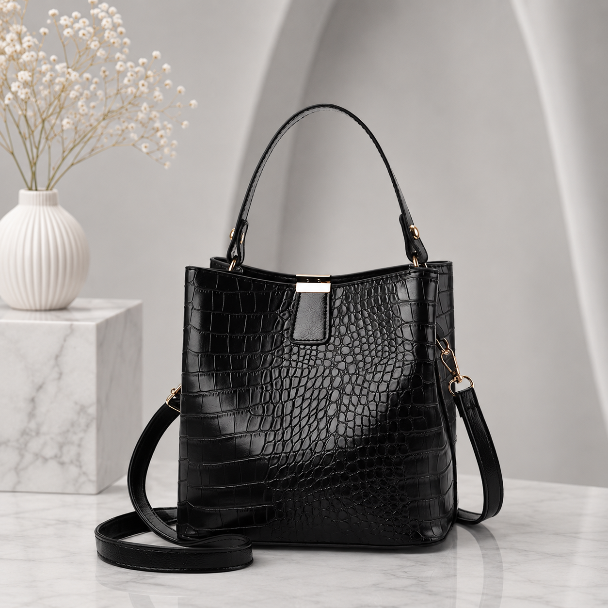 Crocodile pattern fashion bag