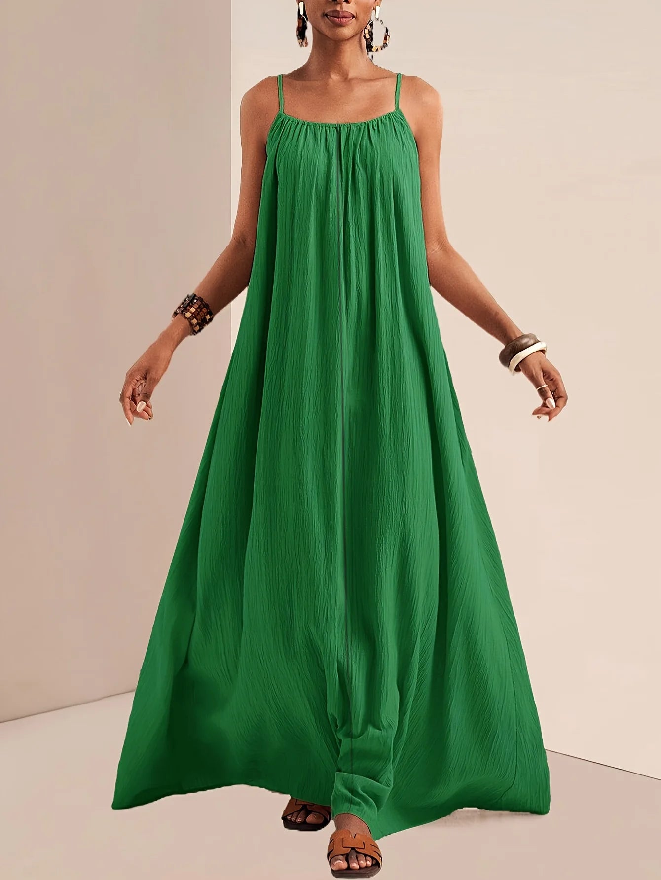 Lightweight sleeveless maxi dress