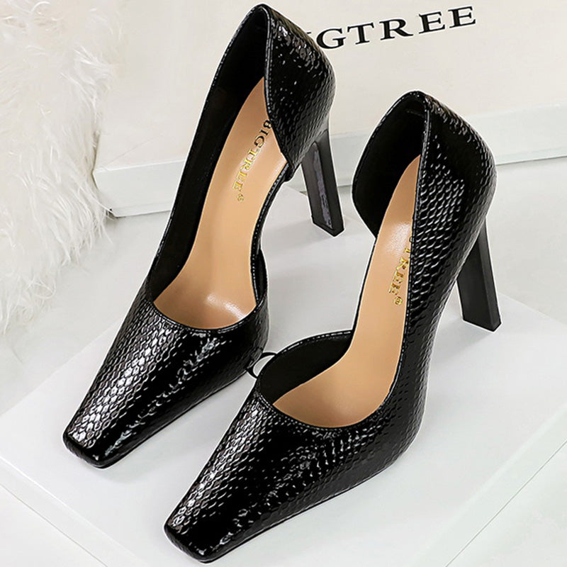 Serpentine Patent Leather 11cm High Heels | Square Toe Pumps