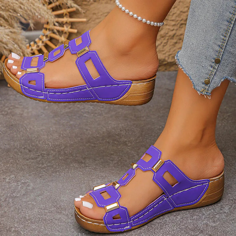 Stylish geometric strap sandals