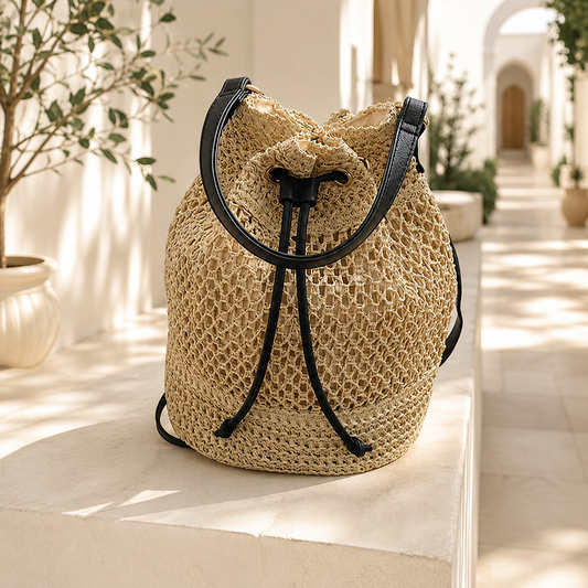 Straw drawstring bucket bag