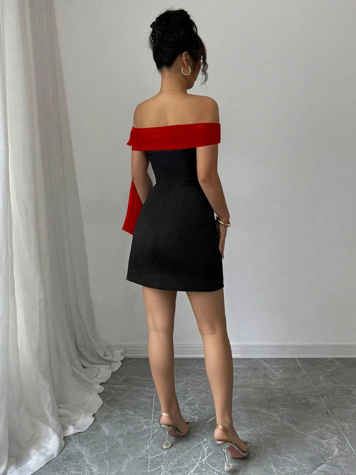 Off shoulder bow dress