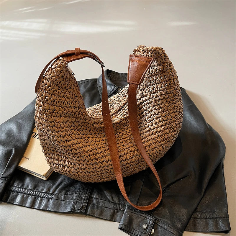 Crescent straw shoulder bag
