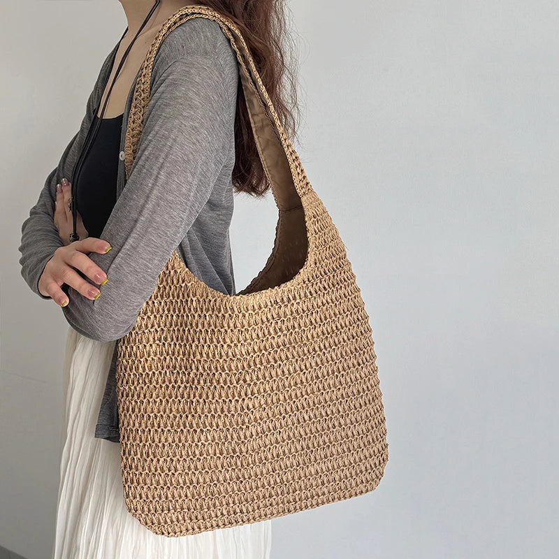Woven straw tote bag