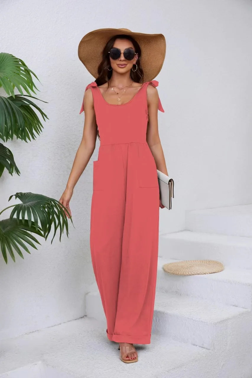 Scoop neck sleeveless jumpsuit