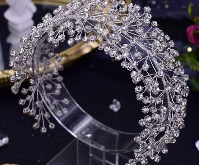  Crystal Bridal Headpiece