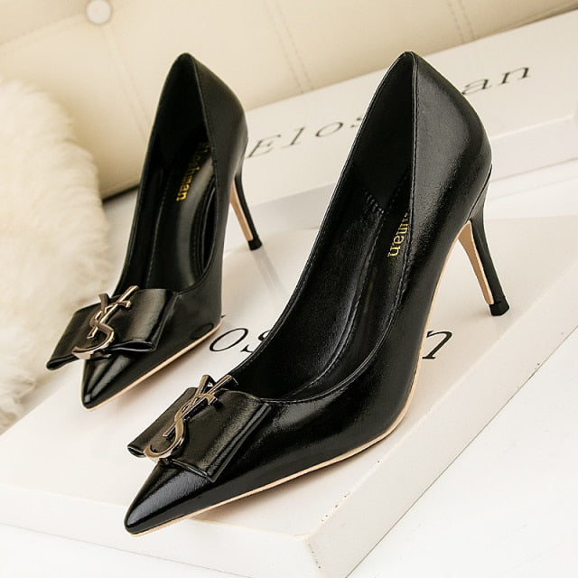 Metal Buckle Show Thin Women Patent Leather Pointed Toe
